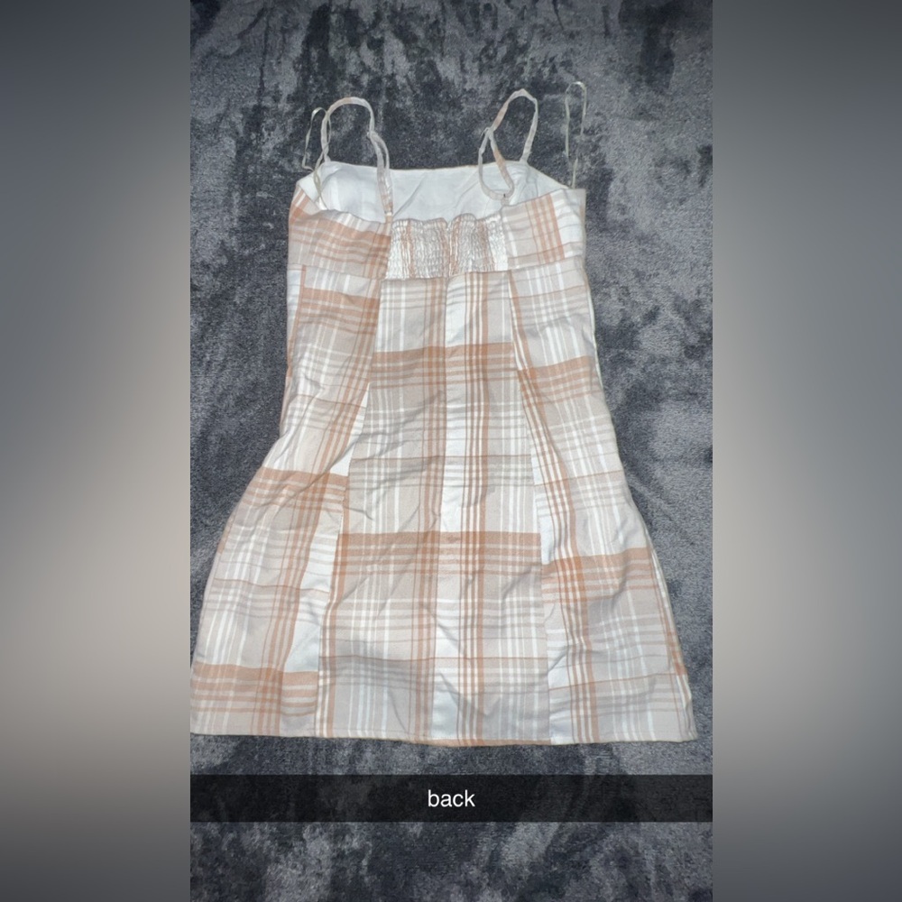 Aeropostale. Zip in the back dress. Size small.